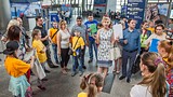 Фото: Первые 50 одинцовских школьников отправились на отдых в Крым