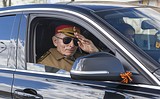 Фото: Одинцовские ветераны прокатились на вертолетах