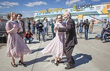 Фото: Одинцовские ветераны прокатились на вертолетах