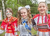 Фото: Главный последний звонок Одинцовского района по традиции прошёл в Захарово