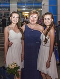Фото: «Серебро» и «Иванушки International» спели для одинцовских медалистов