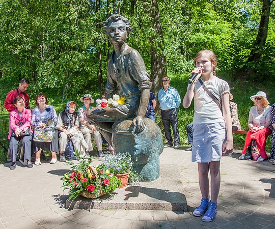 Свыше 30 тысяч человек посетили 40-й Всероссийский Пушкинский праздник в деревне Захарово