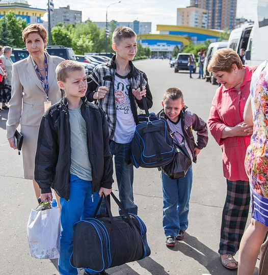 Одарённые дети Одинцовского района отправились на отдых в инновационный лагерь «Наукоград»