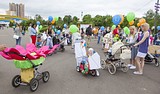 Фото: «Парад колясок» впервые прошёл в Одинцово