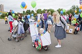 Фото: «Парад колясок» впервые прошёл в Одинцово