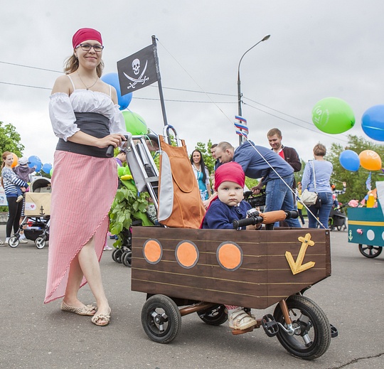 «Парад колясок» впервые прошёл в Одинцово