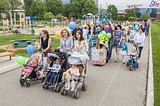 Фото: «Парад колясок» впервые прошёл в Одинцово