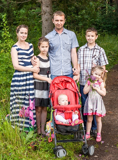 Многодетные семьи Одинцовского района получили документы на земельные участки