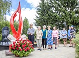 Фото: Татьяна ОДИНЦОВА осмотрела обновлённый воинский мемориал в деревне Хомяки