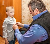 Фото: Многодетная семья из Лесного городка получила сертификат на жилье