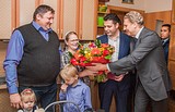 Фото: Многодетная семья из Лесного городка получила сертификат на жилье
