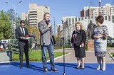 Фото: Андрей ИВАНОВ передал Одинцовской ЦРБ ключи от ультрасовременного передвижного фельдшерско-акушерского пункта