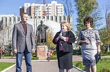 Фото: Андрей ИВАНОВ передал Одинцовской ЦРБ ключи от ультрасовременного передвижного фельдшерско-акушерского пункта