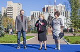 Фото: Андрей ИВАНОВ передал Одинцовской ЦРБ ключи от ультрасовременного передвижного фельдшерско-акушерского пункта