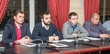 Фото: Андрей ИВАНОВ встретился с жителями дома на Садовой, 24