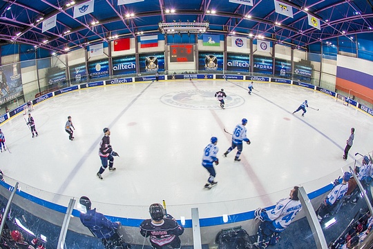 Юбилейный 10-й турнир по хоккею с шайбой «Кубок Вызова» стартовал в Одинцово