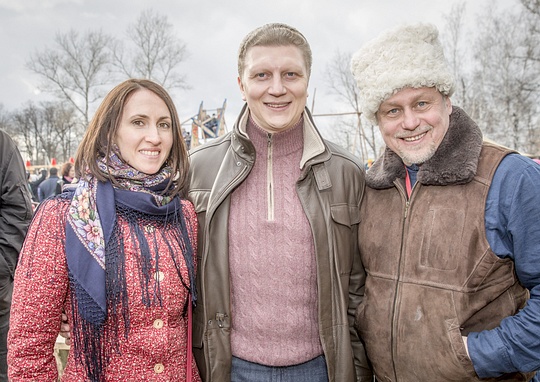 Более 15 тысяч человек посетили главную Масленицу Подмосковья в Захарово