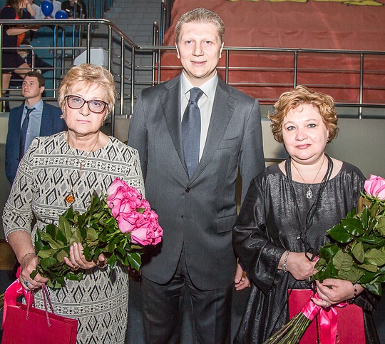 Последний звонок в Одинцовском районе прошёл в формате кинофестиваля, Нина ПАВЛОВА, Андрей ИВАНОВ, Ольга ЛЕДЕНЕВА