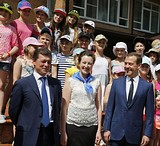 Фото: Дмитрий МЕДВЕДЕВ и Андрей ВОРОБЬЕВ осмотрели оздоровительный лагерь «Искра» в Одинцовском районе