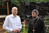 Фото: Дмитрий Голубков обсудил возможность подключения к газовым сетям строящегося храма в поселке Заречье