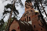 Фото: Дмитрий Голубков обсудил возможность подключения к газовым сетям строящегося храма в поселке Заречье