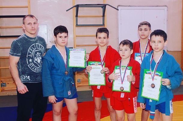 Одинцовские спортсмены заняли третье место на Всероссийском турнире по самбо