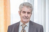 Свой 75-й день рождения сегодня отмечает активный общественник Михаил Декань