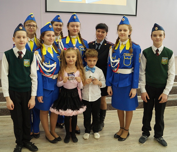 День рождения сообщества юных инспекторов дорожного движения отметили в школах Одинцовского района