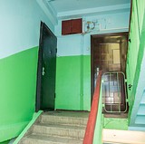 В Больших Вяземах с начала года отремонтировали 12 подъездов