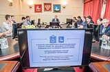 На еженедельном совещании главы обсудили ход реализации работ по комплексному благоустройству дворов