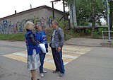 Одинцовские единороссы проверяют состояние дорожной разметки возле образовательных учреждений
