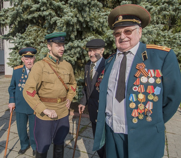 Сторонники «Единой России» организовали для одинцовских ветеранов поездку на Поклонную гору, Сентябрь