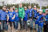 Андрей Иванов и одинцовские единороссы высадили сосновую рощу в Хлюпинском лесничестве