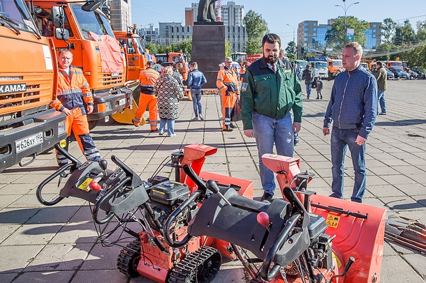 Более 100 единиц коммунальной техники Одинцовского района приняли участие во Всероссийской акции, Сентябрь