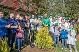 Андрей Иванов на новой игровой площадке с воркаутом которая открылась в селе Уборы