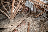 В 34 многоквартирных домах Одинцовского района проводится капитальный ремонт кровель