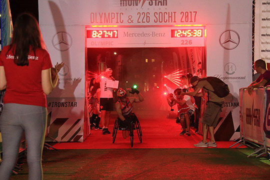 Житель Одинцовского района Ярослав Святославский прошёл все 226 километров триатлона «Ironman», Ноябрь