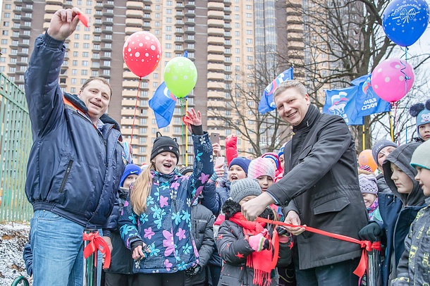 Новая детская игровая площадка открылась в Одинцово, Ноябрь
