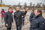 Андрей Иванов осмотрел ход строительства новой рекреационной зоны на берегу реки Вяземки в городском поселении Голицыно