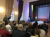 Дмитрий Голубков осмотрел новое звуковое и световое оборудование в Доме культуры села Дубки