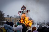 В парке героев Отечественной войны 1812 года в Голицыно отпраздновали Масленицу