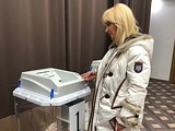 Депутат Государственной думы Оксана Пушкина проголосовала в Барвихе