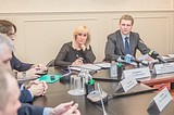 Оксана Пушкина пообщалась с пайщиками 3 корпусов-долгостроев в городе Одинцово
