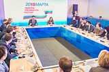 Губернатор встретился с членами Общественной палаты Московской области перед выборами
