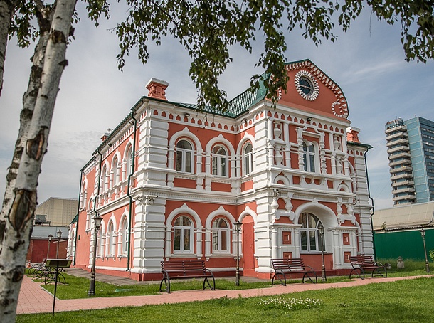В Одинцовском краеведческом музее открывается выставка старинных театральных афиш, Март