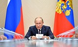 Путин подписал закон о праве собственников жилья платить за ЖКУ без посредников