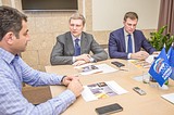 Секретарь Одинцовского отделения партии провел встречу с руководством компании «СМ-21век»
