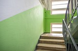 Андрей Иванов поручил ужесточить контроль за работой коммерческих УК при ремонте подъездов