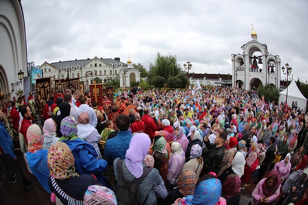 Около 2000 человек приняло участие в седьмом Елисаветинском крестном ходе, Сентябрь