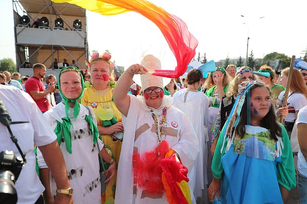 Карнавальное шествие состоялось в рамках празднования Дня города Одинцово, Карнавальное шествие состоялось в рамках празднования Дня города Одинцово